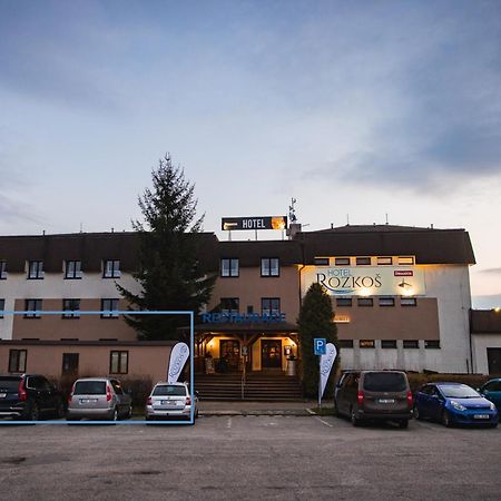 Hotel Rozkos Česká Skalice Extérieur photo