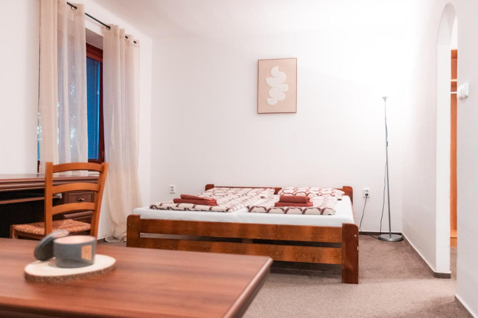 Hotel Rozkos Česká Skalice Extérieur photo