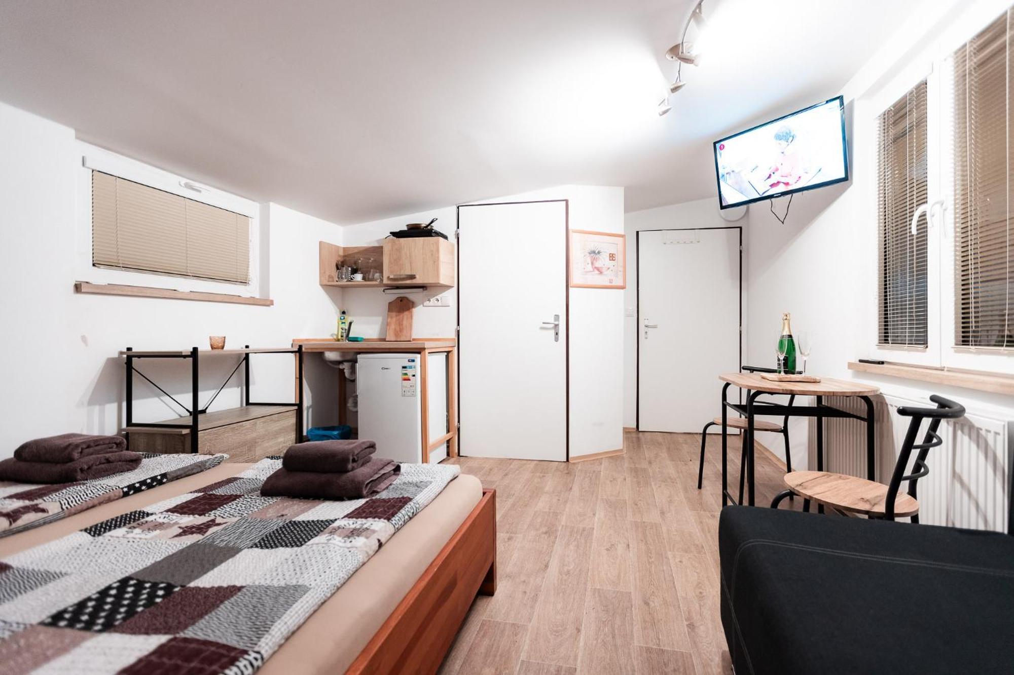 Hotel Rozkos Česká Skalice Extérieur photo